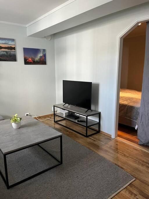 Cozy Ground Floor Apartment Tromsø Exterior foto